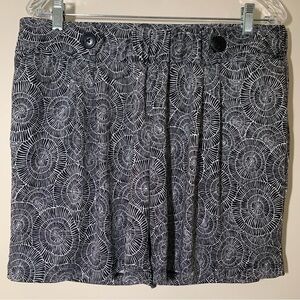 Robert Louis Shorts Size XL